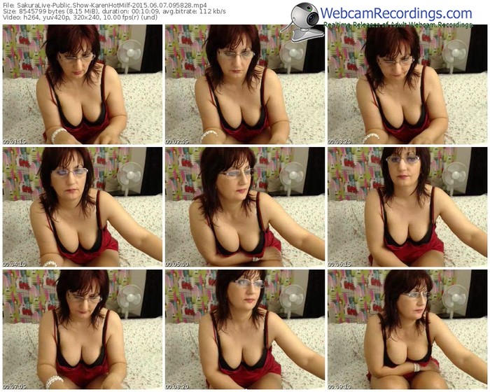sakuralivejp-karenhotmilf-public-show-06_07_2015-09_58_28