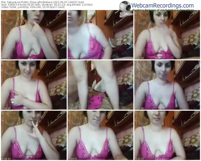 sakuralivejp-afroditalove-public-show-06_07_2015-10_43_27