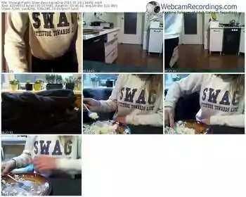 showup-zwyczajnaona-public-show-01_19_2015-13_46_51