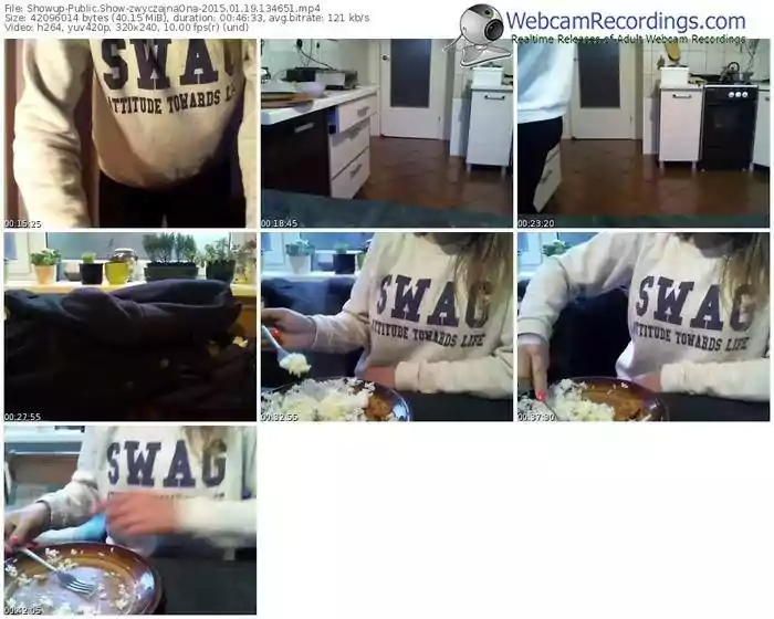 showup-zwyczajnaona-public-show-01_19_2015-13_46_51