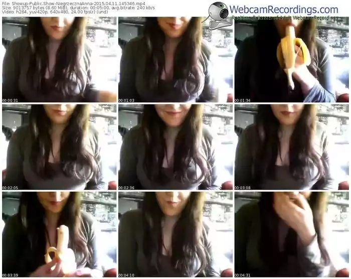 showup-niegrzecznaanna-public-show-04_11_2015-14_53_46