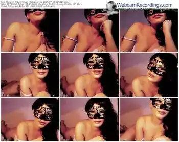 showup-nikamonika-public-show-07_28_2015-12_52_29