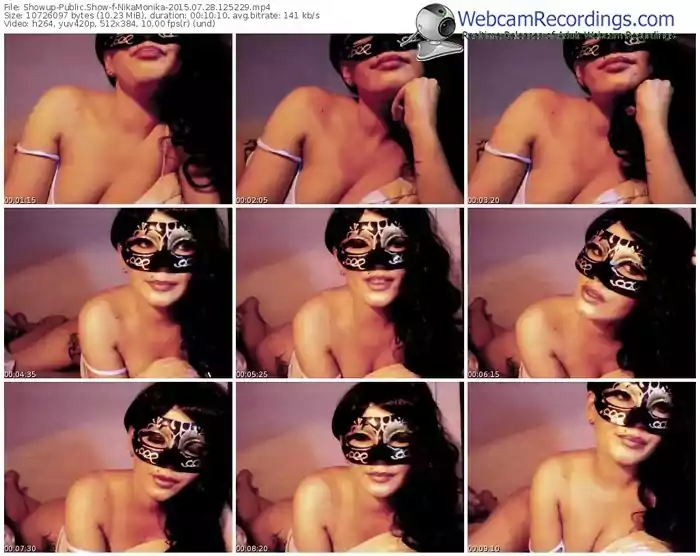 showup-nikamonika-public-show-07_28_2015-12_52_29