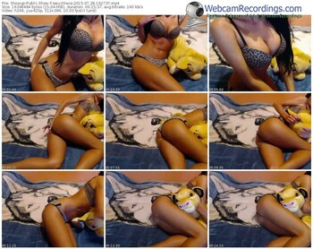 showup-sexyoliwia-public-show-07_28_2015-19_27_37