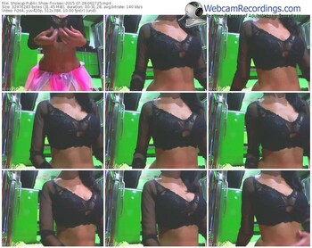 showup-xxsexi-public-show-07_28_2015-06_27_25
