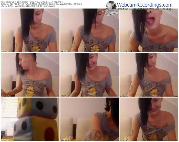 showup-lili27-public-show-08_17_2015-11_44_31