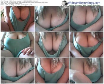 showup-pusia72-public-show-08_18_2015-04_44_31