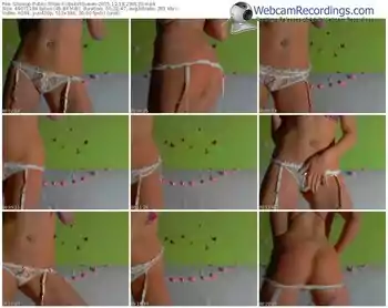 showup-upskirtqueen-webcam-show-12_18_2015-23_01_33