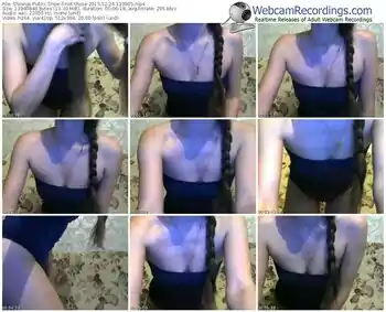 showup-hotxrose-webcam-show-12_24_2015-13_39_05