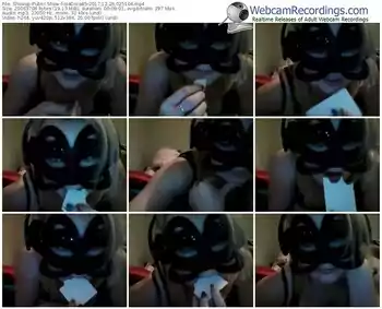 showup-isadora85-webcam-show-12_26_2017-02_51_04