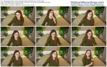 streamate-magicpeachh-05-25-2024-15-44-01