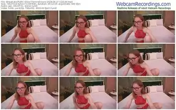 streamate-avrorasnoww-08-27-2024-12-31-44