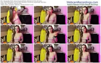 streamate-hannahmolly-05-03-2025-04-11-40