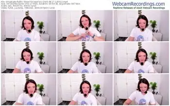 streamate-oceanfoxy-08-17-2025-12-03-12