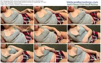 streamate-truesnowbunny-08-21-2025-23-32-46