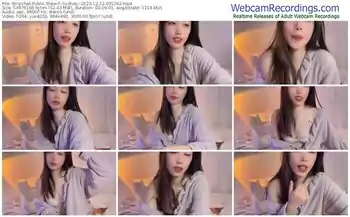 stripchat--sydney--12-22-2023-03-52-42