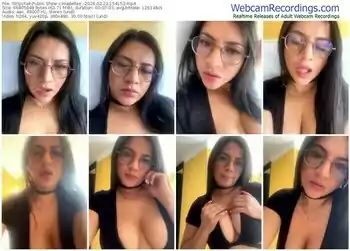 stripchat-madellee_-02-22-2024-15-41-52