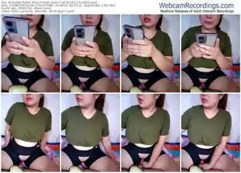 stripchat-moon_star12-06-13-2024-02-45-52