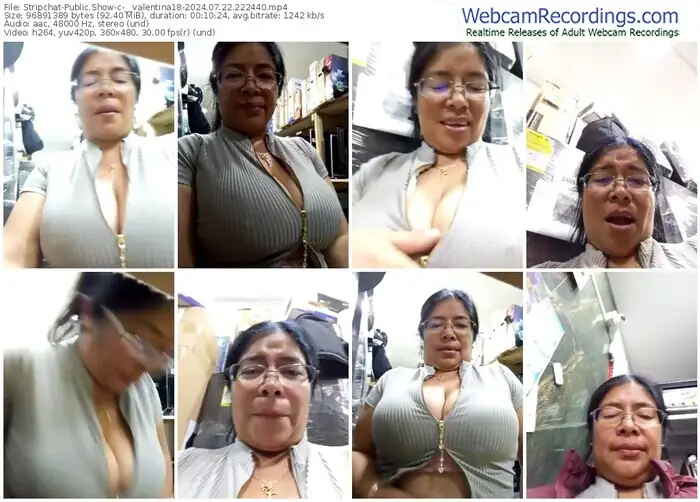 stripchat-__valentina18-07-22-2024-22-24-40