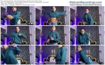 stripchat-playfulshow-07-30-2024-17-08-13
