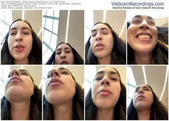 stripchat-holly_play-10-17-2024-13-10-10