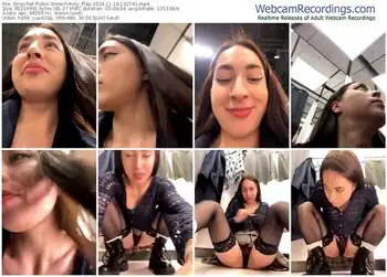 stripchat-holly_play-11-19-2024-13-27-41