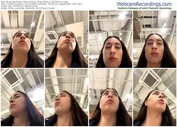 stripchat-holly_play-11-28-2024-09-41-13