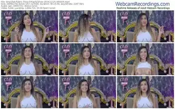 stripchat-playfulshow-12-25-2024-08-59-26