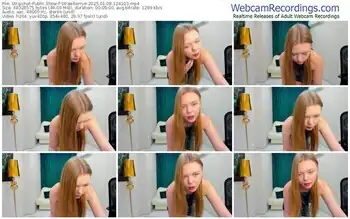 stripchat-strawberrye-01-08-2025-12-41-03