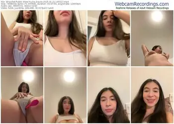 stripchat-julie_douce-01-21-2025-14-55-27