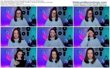 stripchat-gloriaelmer-02-12-2025-07-29-44