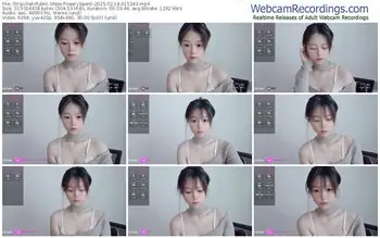 stripchat-vaerysaenz-02-18-2025-01-52-43