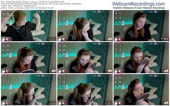 stripchat-_chlo__e-02-22-2025-22-35-44