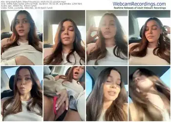 stripchat-nicole111-02-22-2025-12-24-24