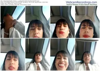 stripchat-_andrea30-04-08-2025-14-33-35