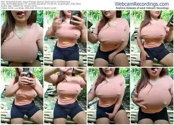 stripchat-moon_star12-04-11-2025-04-25-58