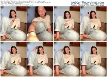 stripchat-take_me_awayy-04-18-2025-15-21-11