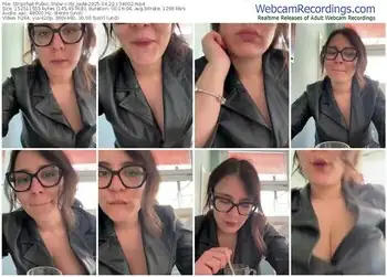 stripchat-its_jade-04-22-2025-13-40-02