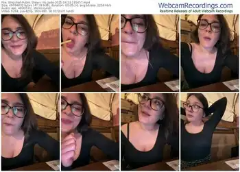 stripchat-its_jade-04-23-2025-18-54-57