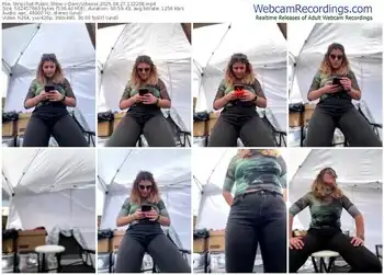 stripchat-daisyvibesss-04-27-2025-12-22-08