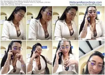 stripchat-bella--26-05-01-2025-16-17-58