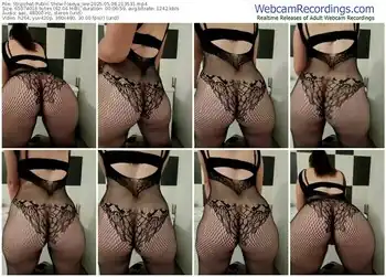 stripchat-leeya_lee-05-08-2025-21-35-31