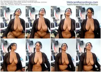 stripchat-yameil-05-12-2025-22-18-18