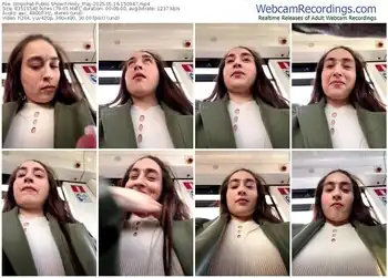 stripchat-holly_play-05-16-2025-15-09-47