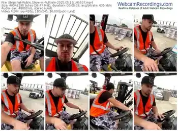 stripchat-puttiein-05-19-2025-19-55-37