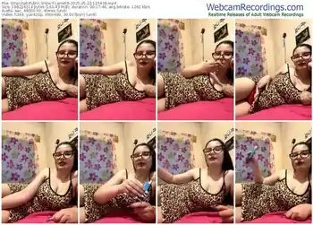 stripchat-larra69-05-22-2025-11-54-38