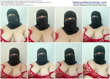 stripchat-lolox220-05-22-2025-12-37-51