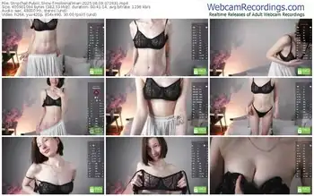 stripchat-hollishallman-06-09-2025-07-26-31