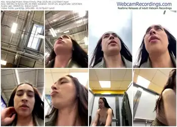 stripchat-holly_play-06-13-2025-15-54-07