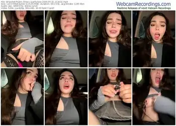 stripchat-pantyless-06-21-2025-21-30-32